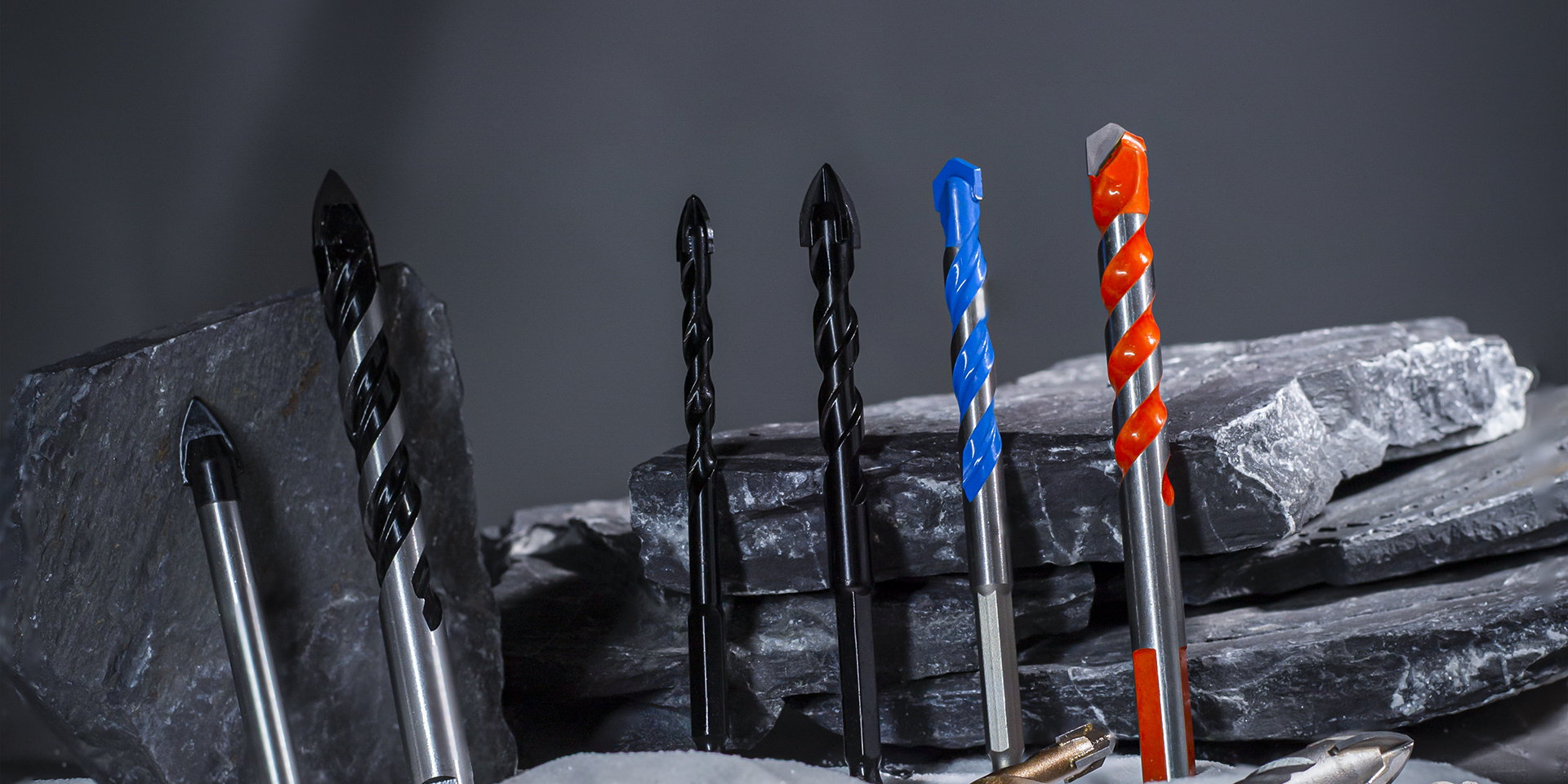 Производитель многофункциональных источников