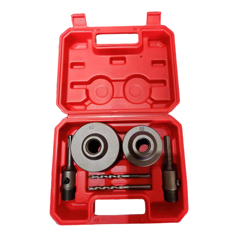 Набор ножей с отверстиями для стенок